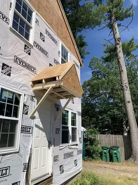 39 High Ave, Pembroke, MA 02359
