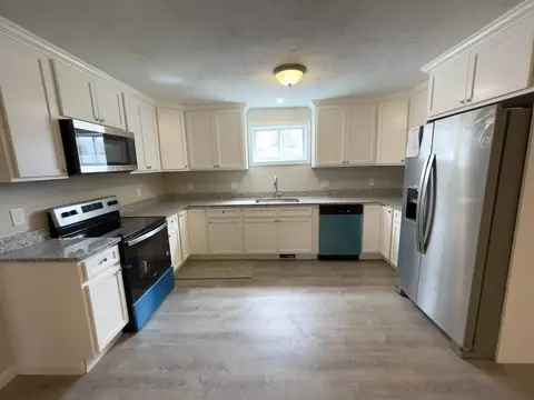 65 Maple St, Spencer, MA 01562 photo 6