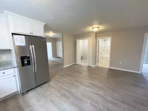 65 Maple St, Spencer, MA 01562 photo 7