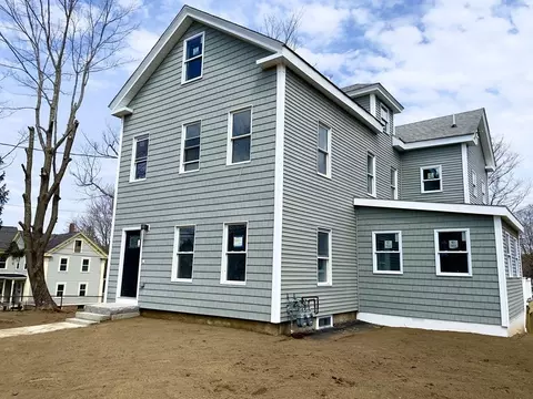 65 Maple St, Spencer, MA 01562 photo 1