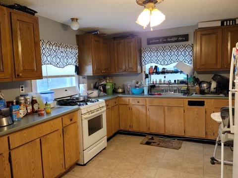 20 Manhattan St, Springfield, MA 01109 photo 6