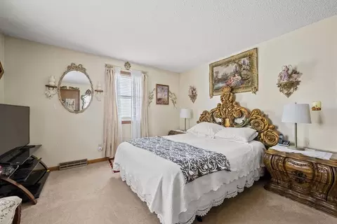 65-67 Joseph St, Springfield, MA 01119 photo 16