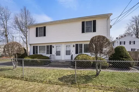 65-67 Joseph St, Springfield, MA 01119 photo 4