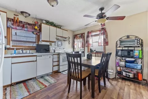 65-67 Joseph St, Springfield, MA 01119 photo 22