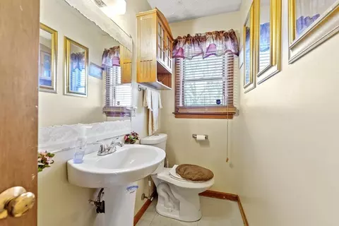 65-67 Joseph St, Springfield, MA 01119 photo 33