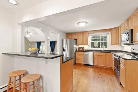 11 Web Rd, Georgetown, MA 01833 photo 12