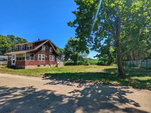 14 Mckinley St, Wareham, MA 02571 photo 4