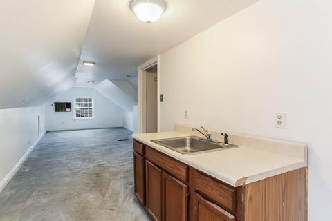 132 Laurel Rd, West Springfield, MA 01089 photo 29