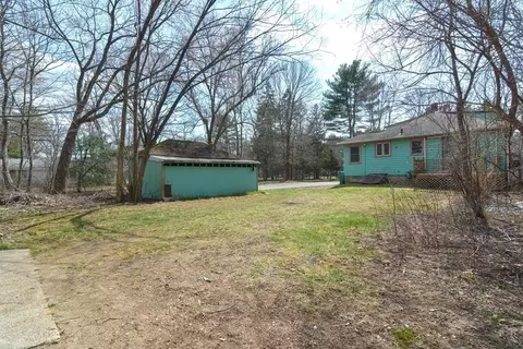 174 Gilbert St, Mansfield, MA 02048 photo 32