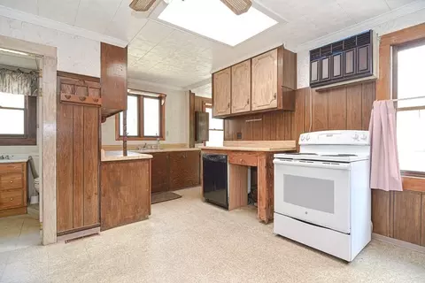 174 Gilbert St, Mansfield, MA 02048 photo 13