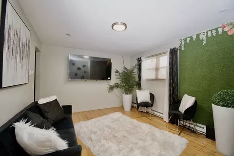 73 Melville St, Springfield, MA 01104 photo 8
