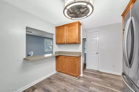 30 Louis Rd, Springfield, MA 01118 photo 10