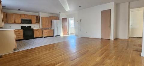 28 Wayside Dr, Danvers, MA 01923 photo 8