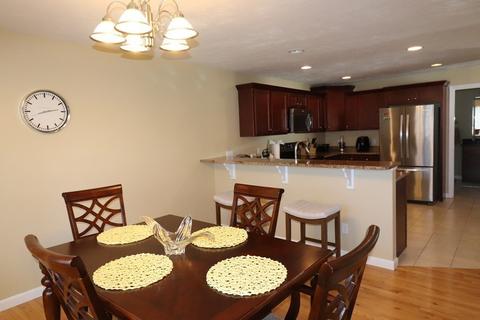 25 Angelo St, Worcester, MA 01604 photo 4