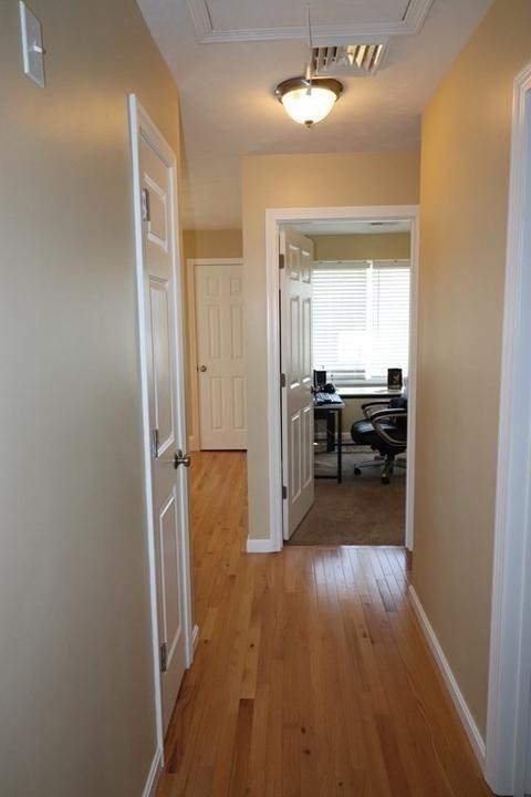 25 Angelo St, Worcester, MA 01604 photo 10