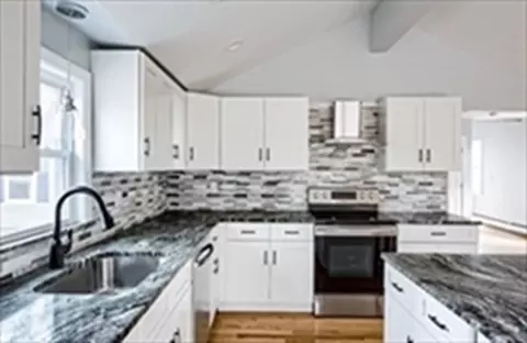 9 Prentice, Auburn, MA 01501 photo 2