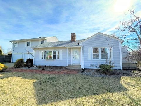 205 Winton St, Springfield, MA 01118 photo 3