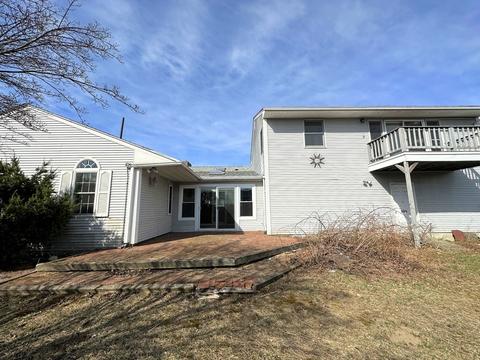 205 Winton St, Springfield, MA 01118 photo 27
