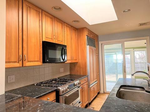 205 Winton St, Springfield, MA 01118 photo 15