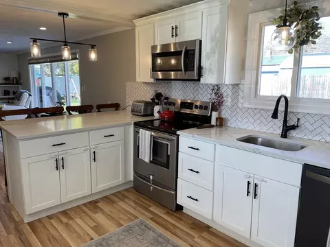 12 Mark Rd, Beverly, MA 01915 photo 9