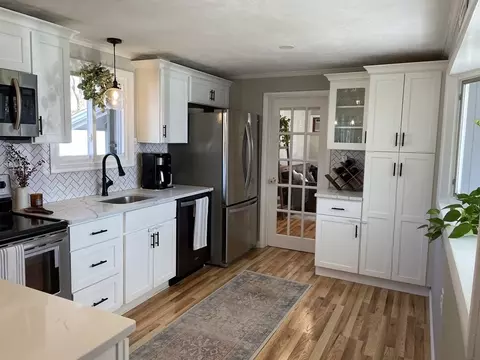 12 Mark Rd, Beverly, MA 01915 photo 8