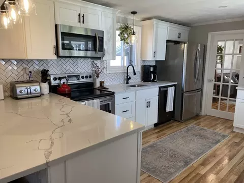 12 Mark Rd, Beverly, MA 01915 photo 6