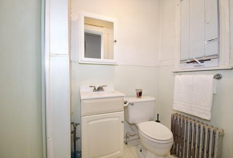 76 Maple St, Springfield, MA 01105 photo 18