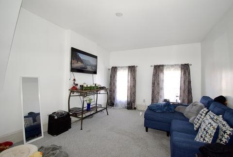 76 Maple St, Springfield, MA 01105 photo 16