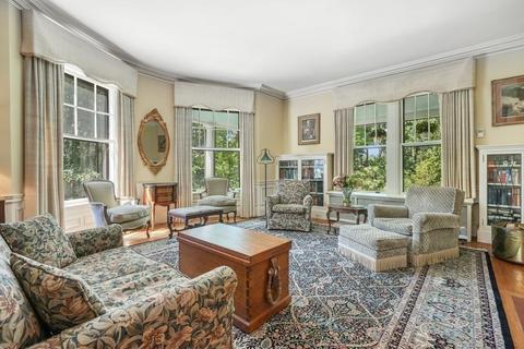 34 Exeter St, Newton, MA 02465 photo 10