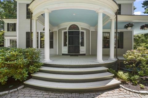 34 Exeter St, Newton, MA 02465 photo 4