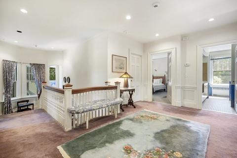 34 Exeter St, Newton, MA 02465 photo 14