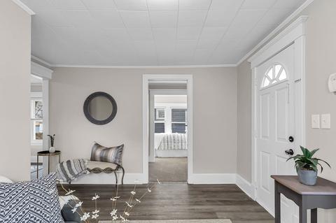 44 Ina St, Springfield, MA 01109 photo 11