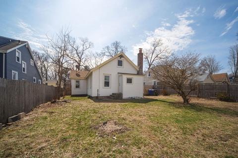 44 Ina St, Springfield, MA 01109 photo 32