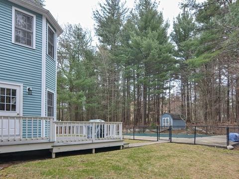 55 Spruce Ln, Canton, MA 02021 photo 7