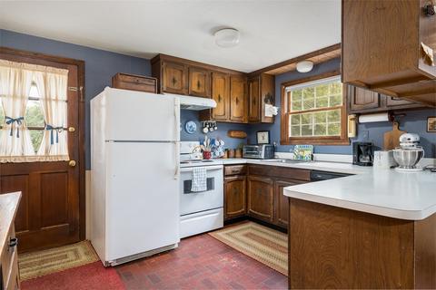 30 Overlook Dr, Easthampton, MA 01027 photo 12