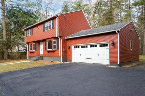 133 Pomeroy Meadow Rd, Southampton, MA 01073