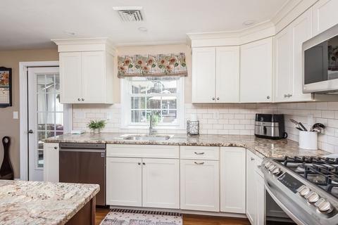 1 Ginley Rd, Walpole, MA 02081 photo 4