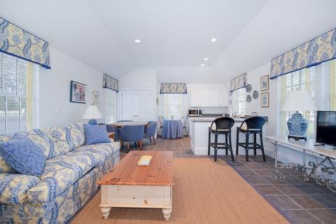 8 Teal Cir, Mashpee, MA 02649 photo 34