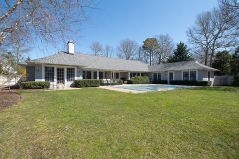8 Teal Cir, Mashpee, MA 02649 photo 4
