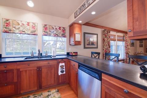 8 Teal Cir, Mashpee, MA 02649 photo 19