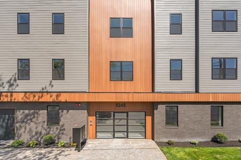 5245 Washington St #7, Boston, MA 02132