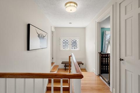 4 Endicott Ave, Marblehead, MA 01945 photo 25