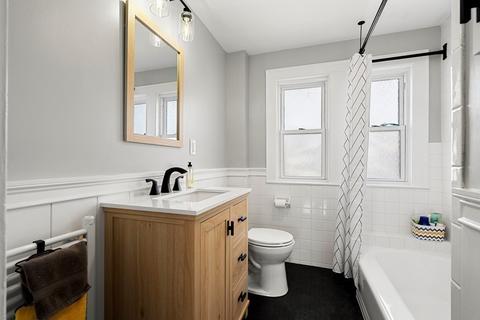 4 Endicott Ave, Marblehead, MA 01945 photo 30