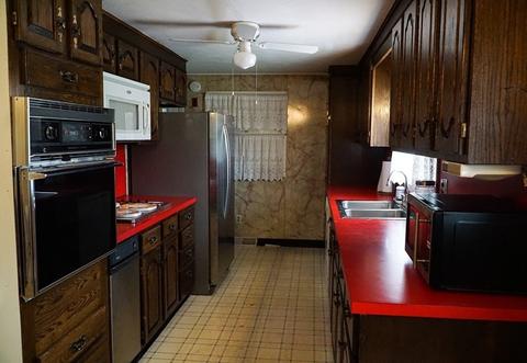29 Pecousic St, Springfield, MA 01108 photo 8