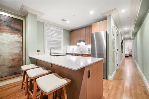 401 Beacon St #1B, Boston, MA 02115