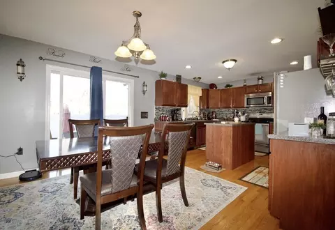 145 Samuel St, Springfield, MA 01109 photo 15