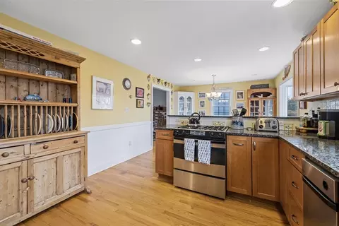 5 Haley Rd, Marblehead, MA 01945 photo 8