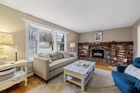 5 Haley Rd, Marblehead, MA 01945 photo 3