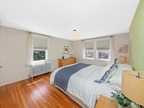 8 Clark Ct, Brookline, MA 02445 photo 14