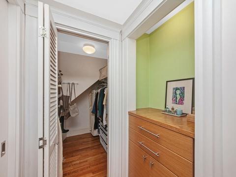 8 Clark Ct, Brookline, MA 02445 photo 15